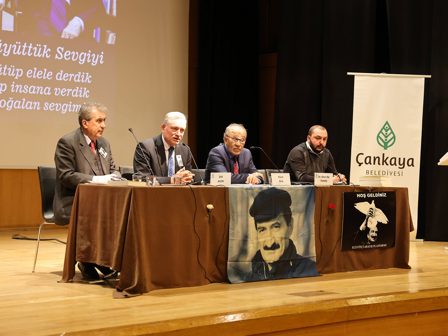Çankaya Belediyesi Doğan Taşdelen Çağdaş Sanatlar Merkezi, “Her Yönüyle Ecevit”