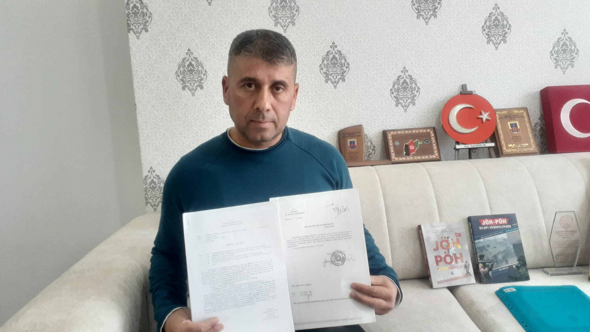 SGK, Mahkeme Kararıyla Gazilik Ünvanı Alan Osmaniyeli Uzman Çavuşun Evine İcra Gönderip Verdiği Maaşları Geri İstedi Türk Silahlı Kuvvetleri (TSK) tarafından 2916 yılında düzenlenen Hendek operasyonlarında