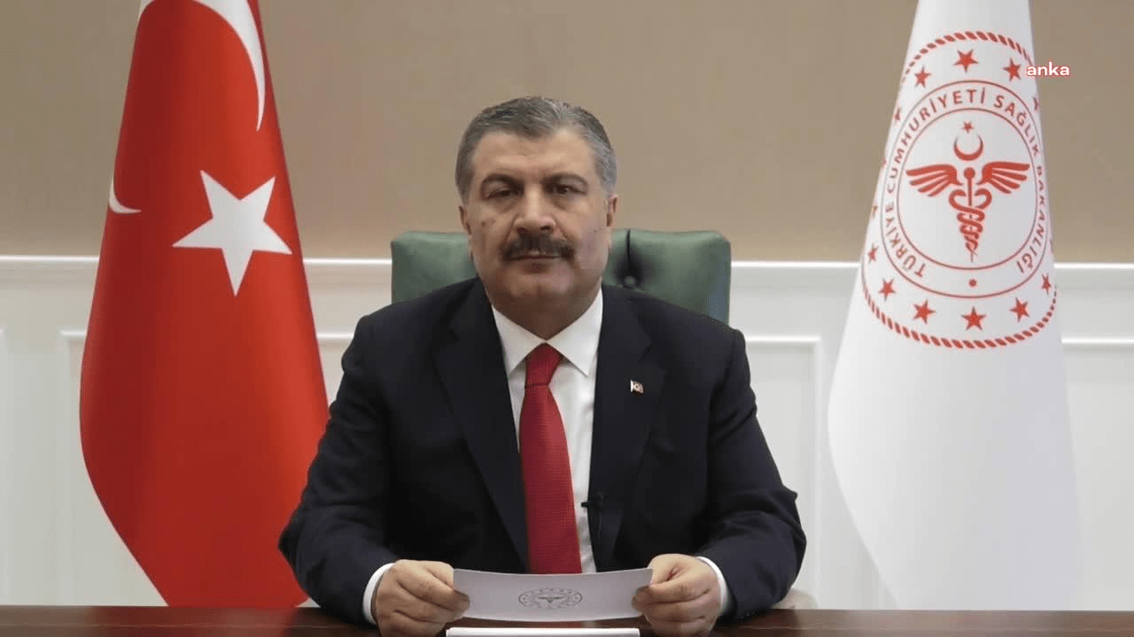 Sağlık Bakanı Fahrettin Koca, saat 05.42'de; “04.08’de Düzce Gölyaka’da meydana