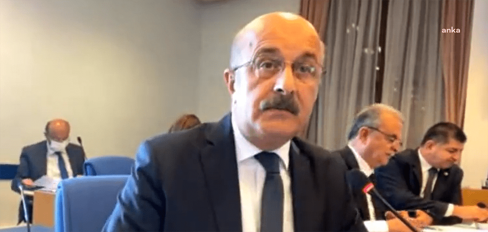 Sağlık Bakanlığı’nın bütçesinde konuşan HDP Batman Milletvekili Necdet İpekyüz, “’Parmağını
