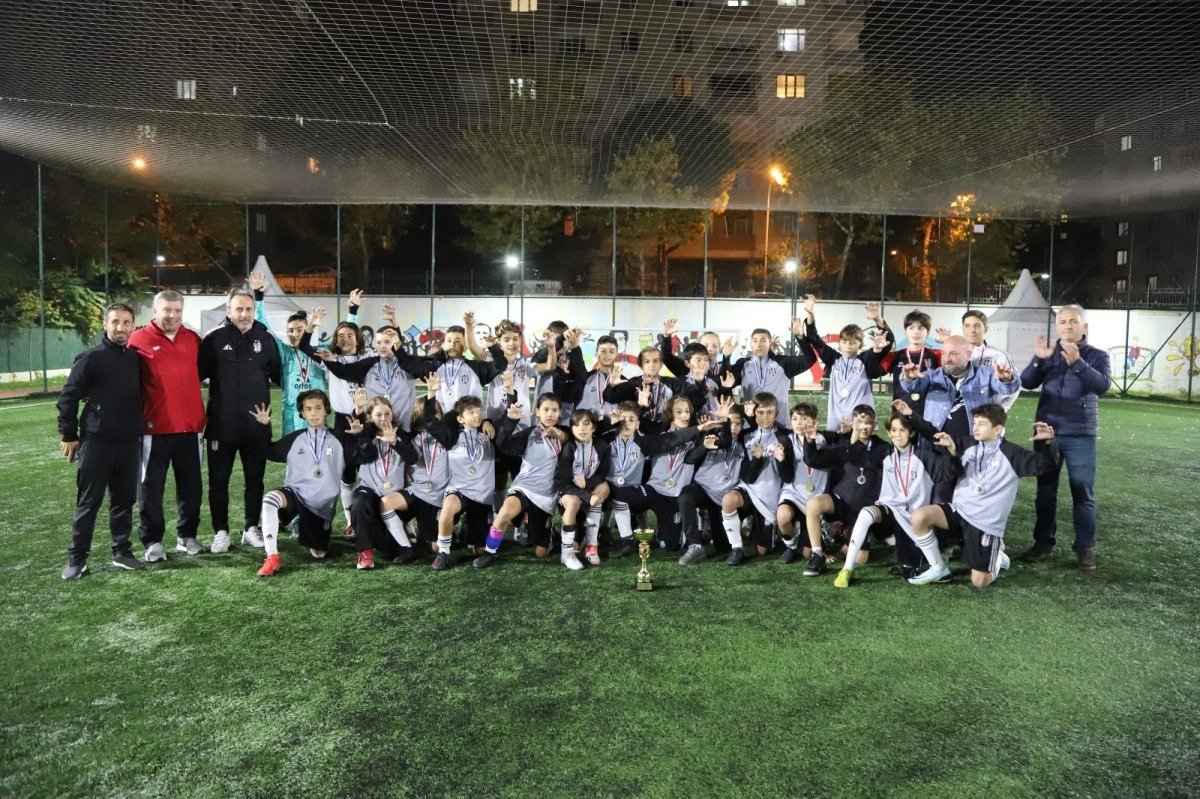 Kartal Belediyesi ve Öz Balkan Gücü Spor tarafından ortaklaşa düzenlenen