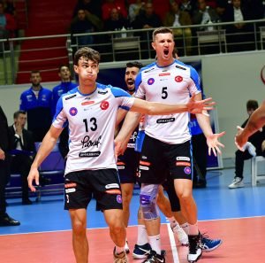 Halkbank’in Uc Kupada Hedefi Zirve