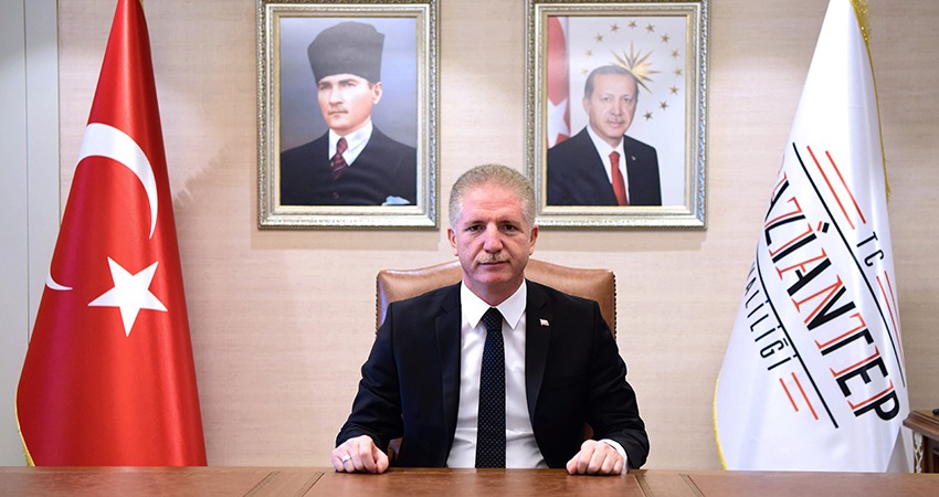 Karkamış’a Roket Saldırısı… Vali Gül: “2 Hemşehrimiz Vefat Etmiştir. 2’si Ağır Olmak Üzere 6 Vatandaşımız Yaralanmıştır” Gaziantep Valisi Gül, “Terör örgütü tarafından Fırat’ın doğusundan Karkamış merkezine