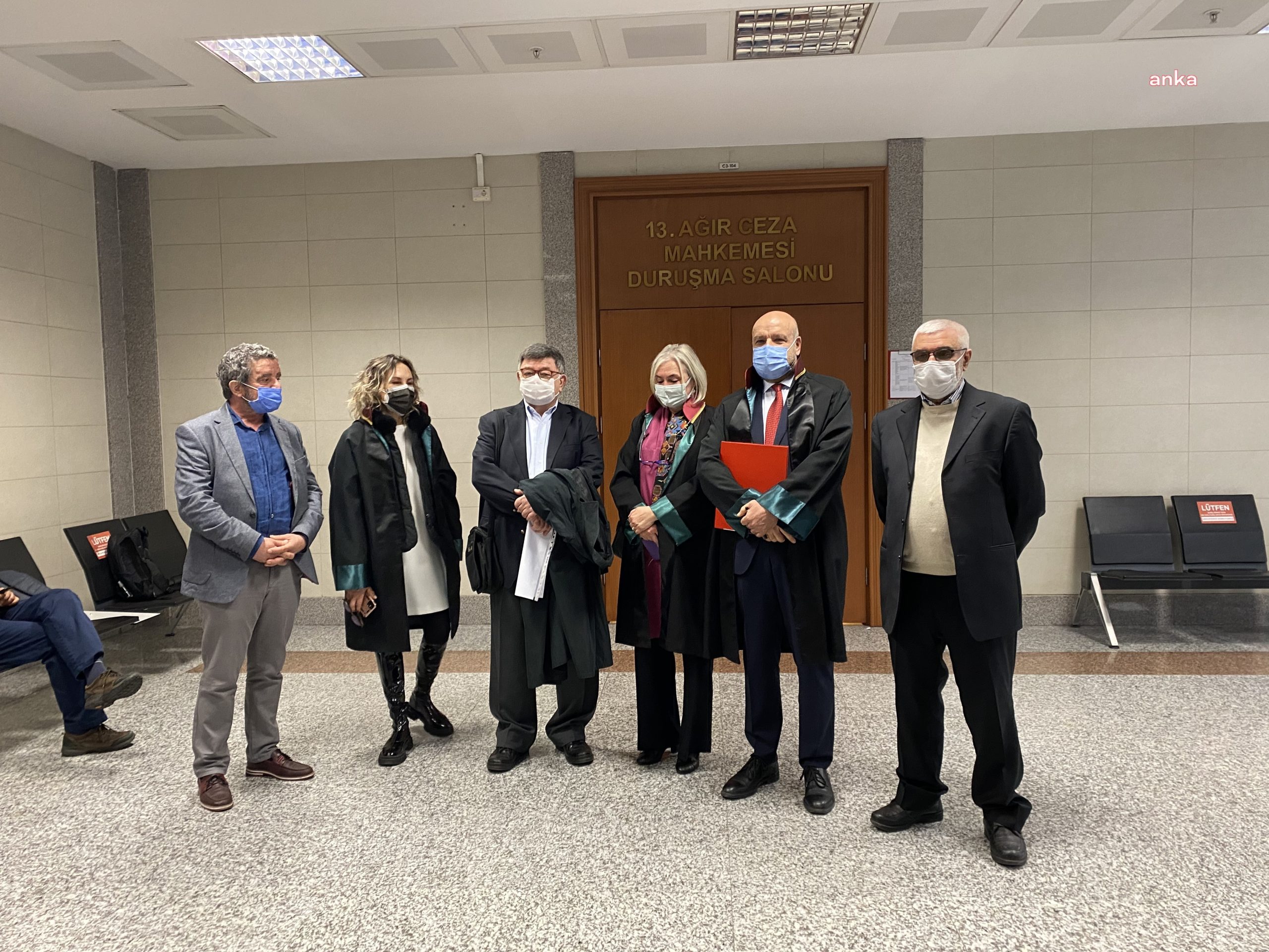 FETÖ’nün yayın organı olduğu gerekçesiyle kapatılan Zaman gazetesinin eski yazarları