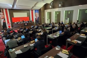 CHP Genel Baskani Kilicdaroglu: Erdogan Artik Secimi Kaybedecegini Biliyor. Cunku Devleti Nasil Yonetecegini Bilmiyor, Benden Ogreniyor