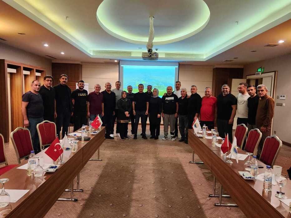 Gölbaşı Belediye Başkanı Ramazan Şimşek, Belediye Meclis Üyeleriyle beraber 2022