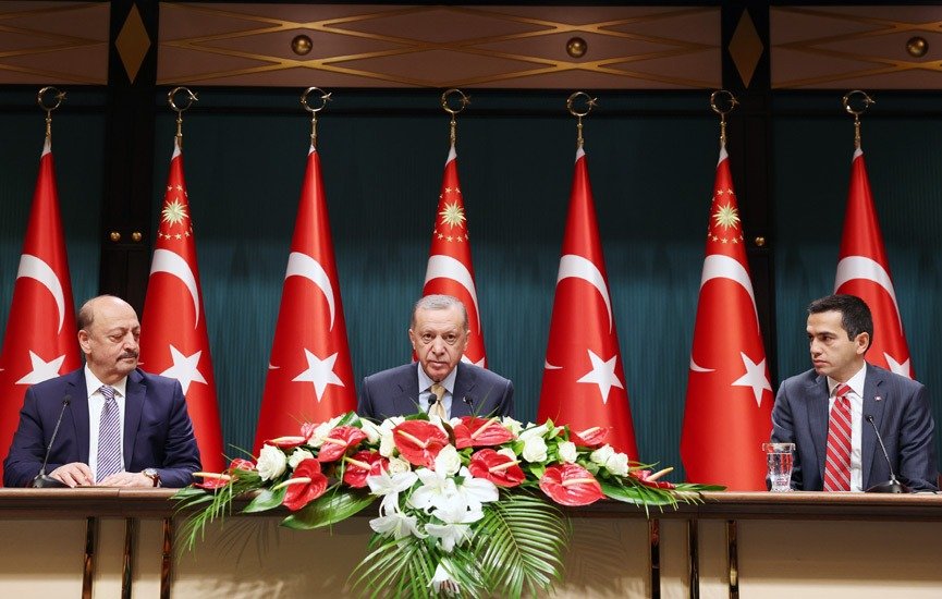 Cumhurbaşkanı Recep Tayyip Erdoğan, gelecek yıl geçerli olacak asgari ücreti