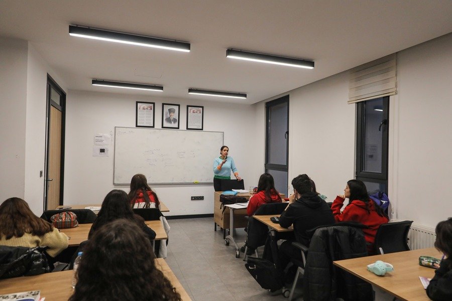 Çankaya Belediyesi’nin, lise ve üniversiteye geçiş sınavları için düzenlediği ücretsiz