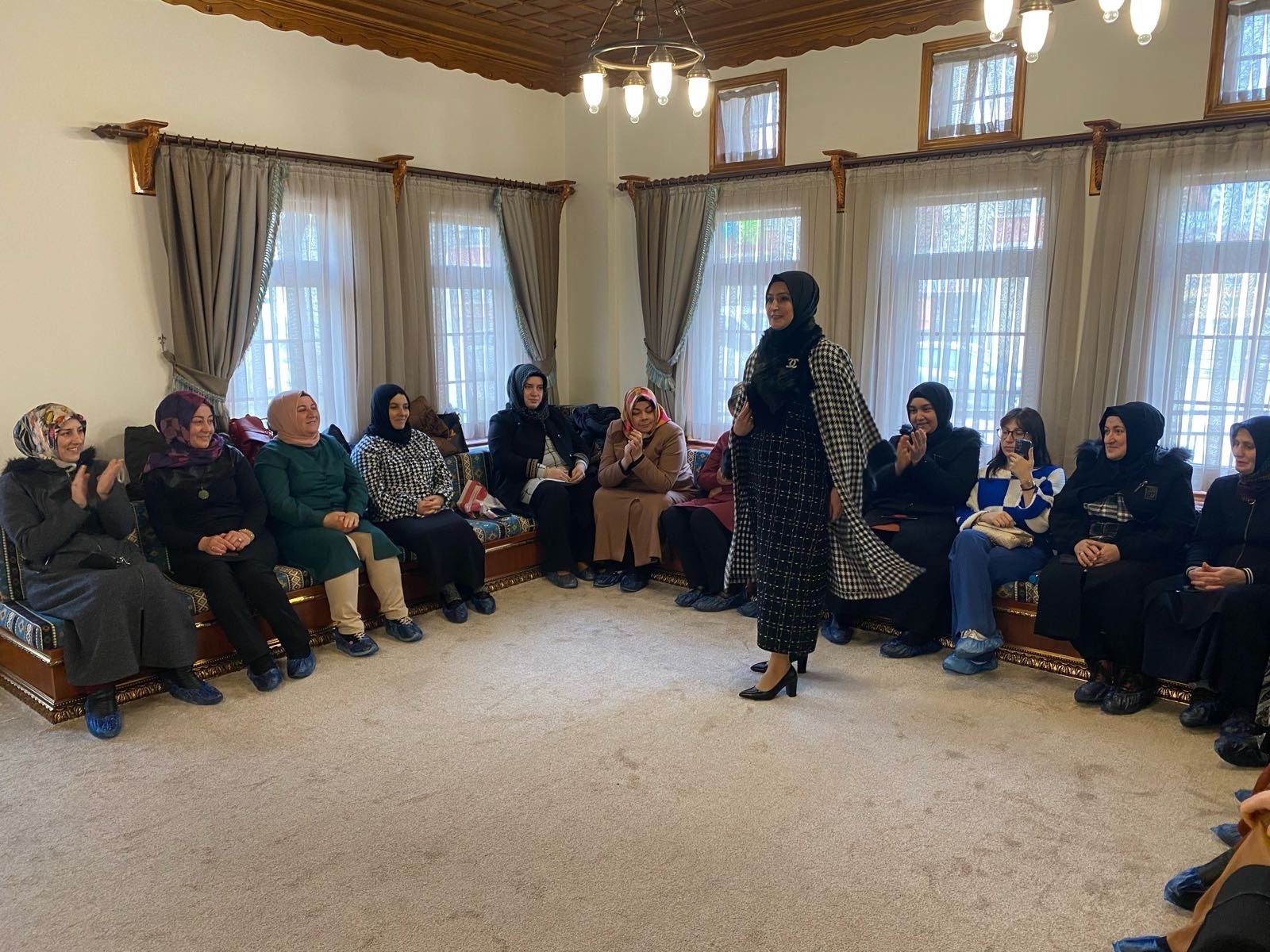 Pursaklar Belediyesi Altınova Ayşe Hatun Hanım Evi kursiyerleri, iki aylık