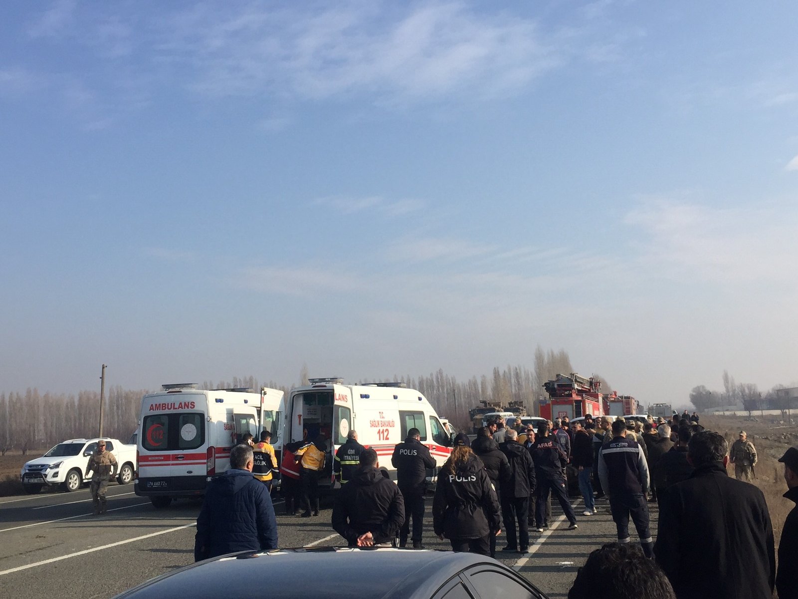 Iğdır'ın Karakoyunlu ilçesinde askerleri taşıyan zırhlı araç kaza yaptı. Kazada