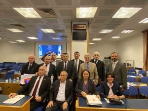 AKP’nin Gece Yarisi Onergesi Ile Hazine Bakani Nebati’ye 200 Milyar Lira Daha Borclanma Yetkisi Verilmesi TBMM Sanayi Komisyonu'nda Kabul Edildi