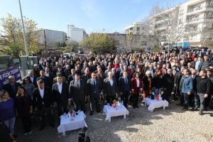 Menderes 20 Yildir Bekledigi Cemevine Kavusuyor
