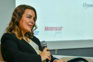 Ankara Buyuksehir’den ‘Sinema, Tiyatro ve Sanat’ Konulu Soylesi
