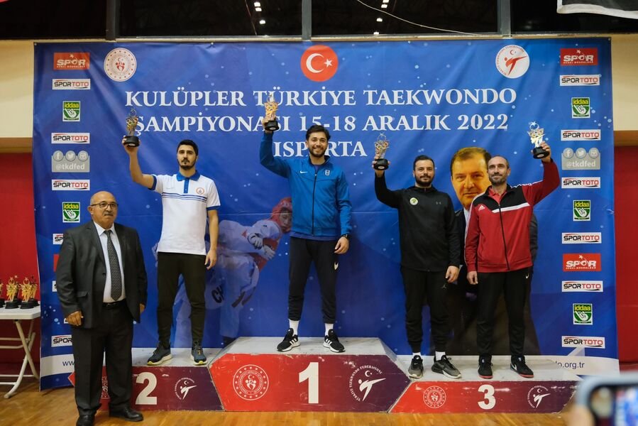 Sporu ve sporcuyu desteklemeye devam eden Ankara Büyükşehir Belediyesinin bünyesinde