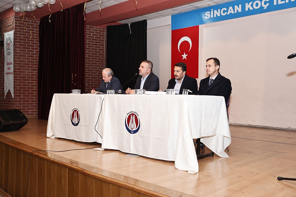 Sincan Belediyesi “Önce İnsan Öncü Sincan” anlayışıyla başlattıkları mahalle turlarına