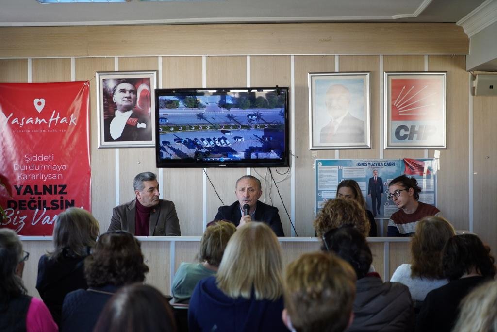 Didim Belediye Başkanı Ahmet Deniz Atabay, CHP Didim İlçe Kadın