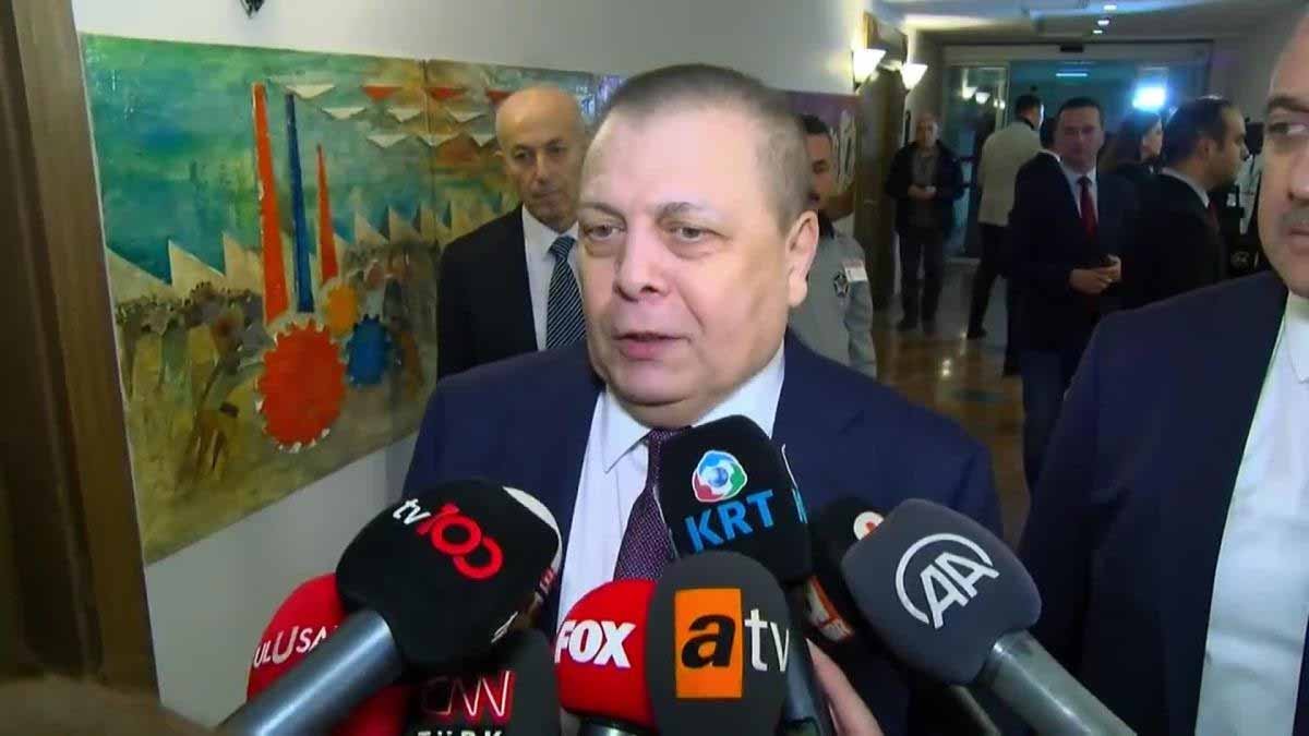 TÜRK-İŞ Genel Sekreteri Pevrul Kavlak, Asgari Ücret Tespit Komisyonu’nun bugün