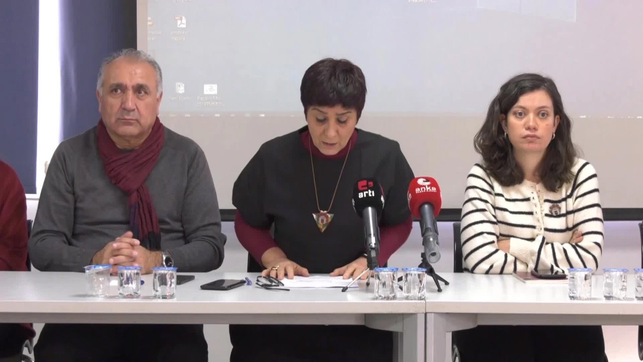 Mimarlar Odası Ankara Şube Başkanı Tezcan Karakuş Candan, yönetim kurulu