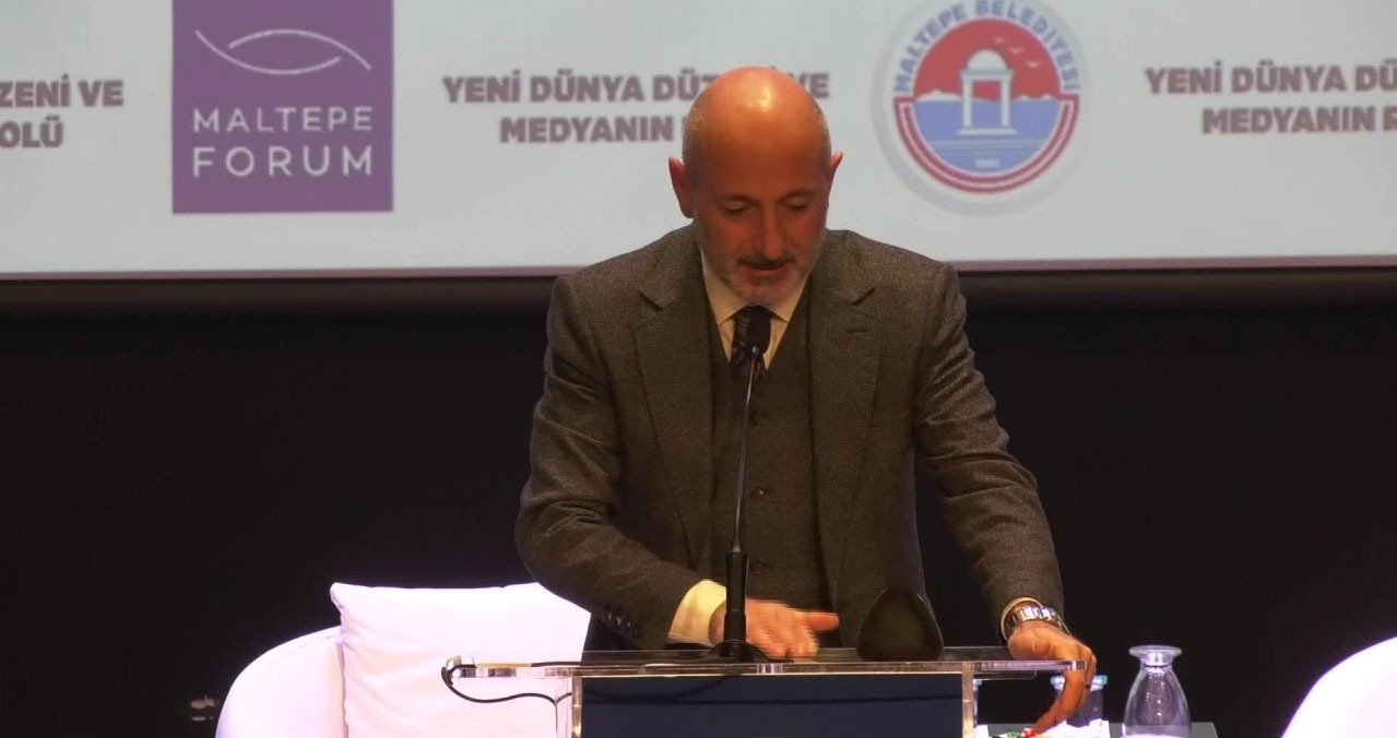 “Yeni Dünya Düzeni ve Medyanın Rolü” Forumu… Ali Öztunç: “RTÜK’ün, Basın İlan Kurumu’nun Sopa Olarak Kullanılmasını Engelleyeceğiz” CHP Genel Başkan Yardımcısı Ali Öztunç, Maltepe Belediyesi’nin “Yeni Dünya