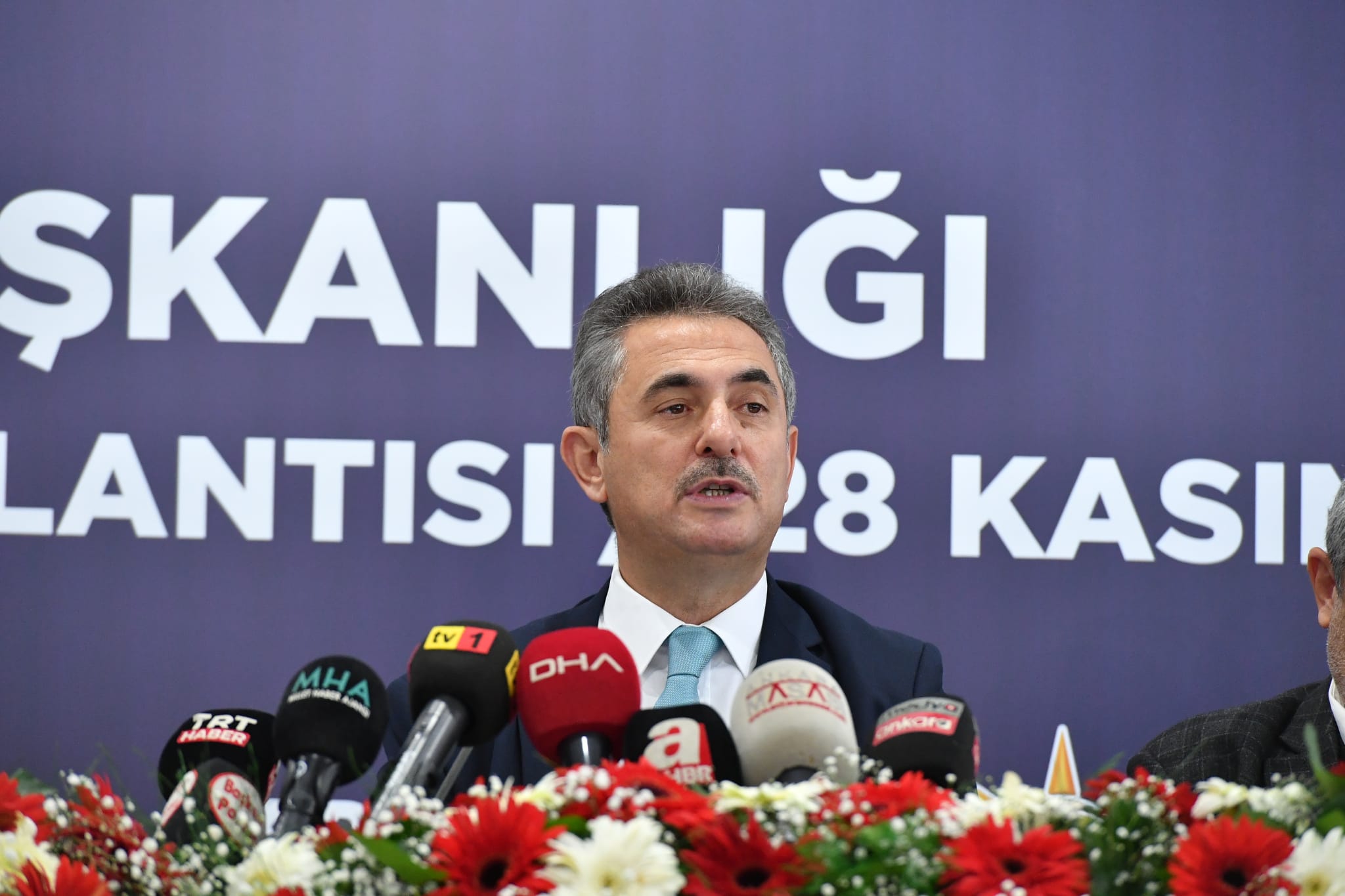 Mamak Belediye Başkanı Murat Köse, son günlerde Sokak Hayvanları Rehabilitasyon