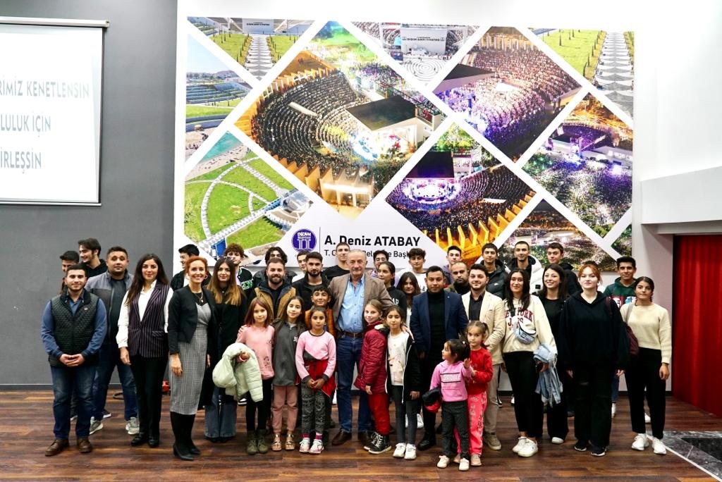 Yapımı Didim Belediyesi tarafından gerçekleştirilen Didim Gençlik Merkezi, kentte etkinliklerin