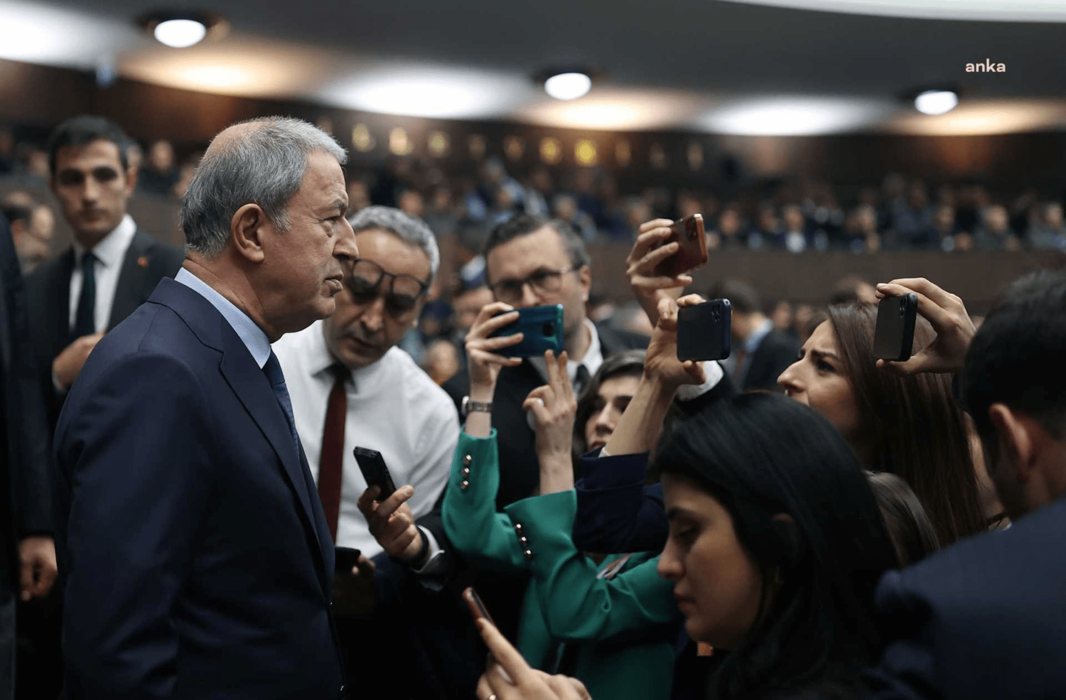 Milli Savunma Bakanı Hulusi Akar, ABD’den yapılacak F-16 savaş uçağı