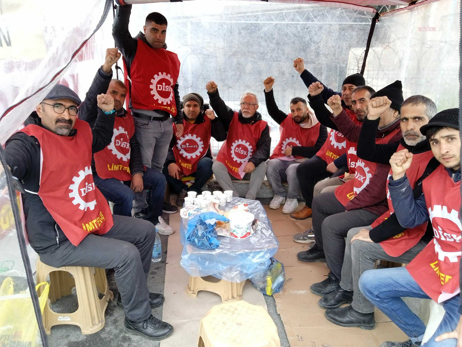LC Waikiki; promosyon, maaş ve fazla mesai ücreti zammı talebinde