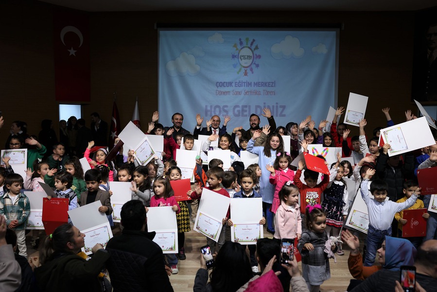 Keçiören Belediyesi bünyesinde hizmet veren Çocuk Eğitim Merkezi’nin (ÇEM) minik