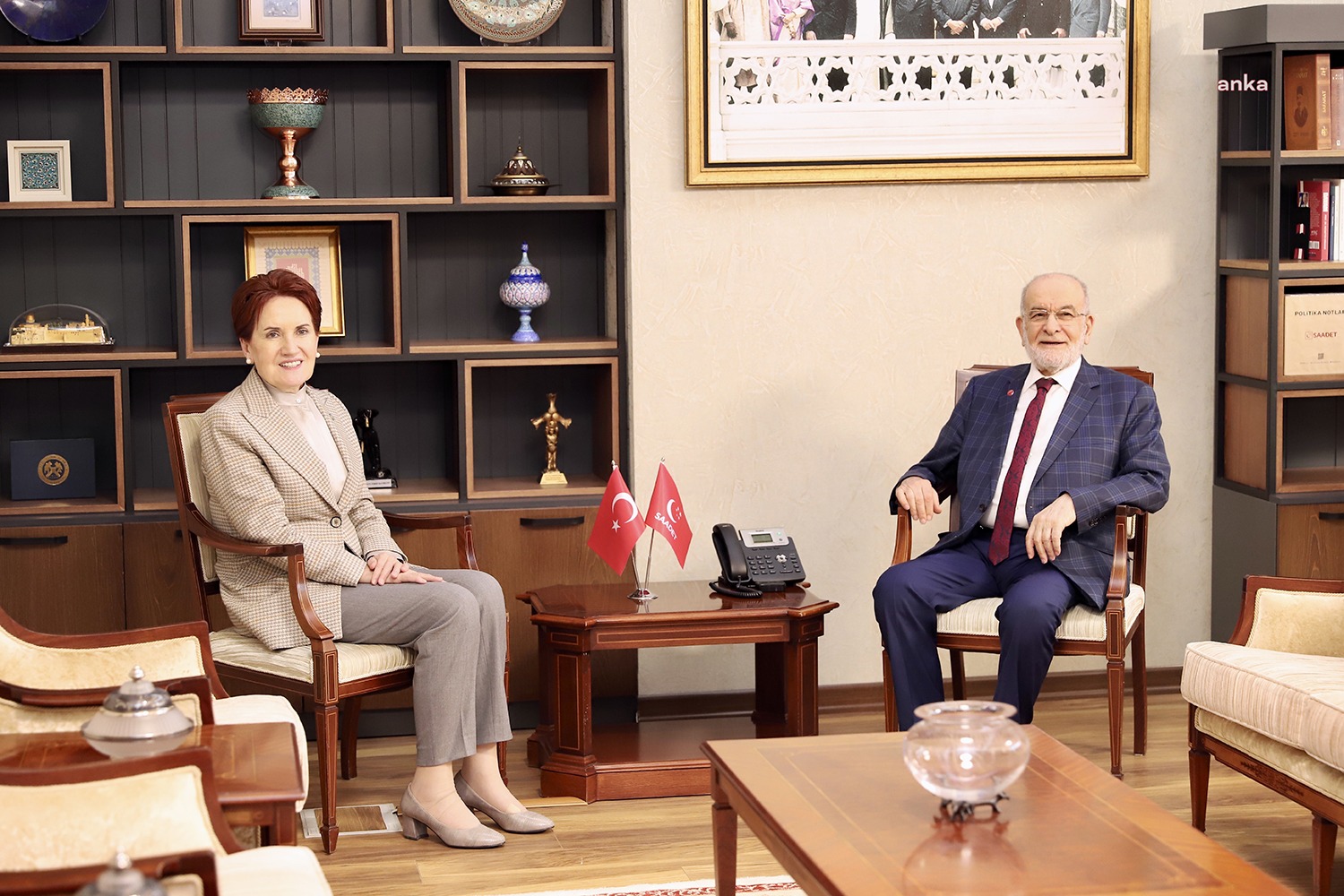 İYİ Parti Genel Başkanı Meral Akşener, Saadet Partisi Genel Başkanı