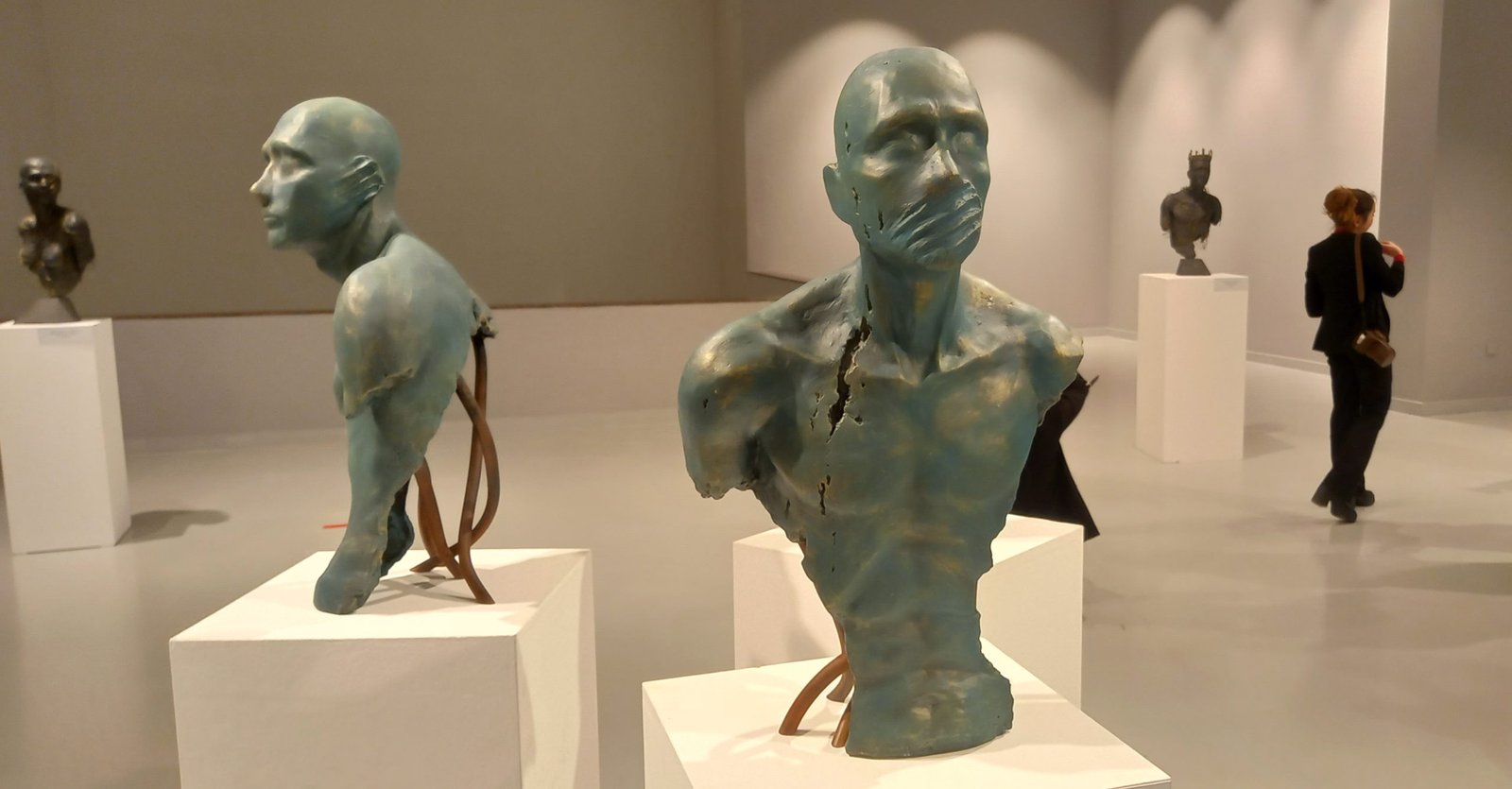 Çankaya Belediyesi kültür-sanat merkezleri, renkli sergilerle yeni yıla merhaba dedi.