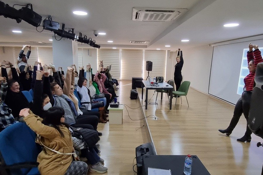 Engelli Bireylere Beslenme Semineri Aşık Veysel Engelsiz Yaşam Merkezi’nde Halk Sağlığı ve Sosyal Farkındalık