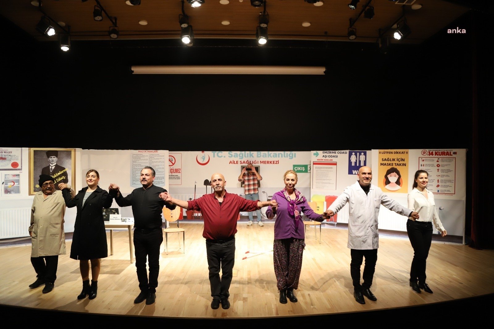 Kartal Belediyesi, yönetmenliğini ve yazarlığını sanatçı Zülfikar Yazgaç’ın üstlendiği, ‘Bir