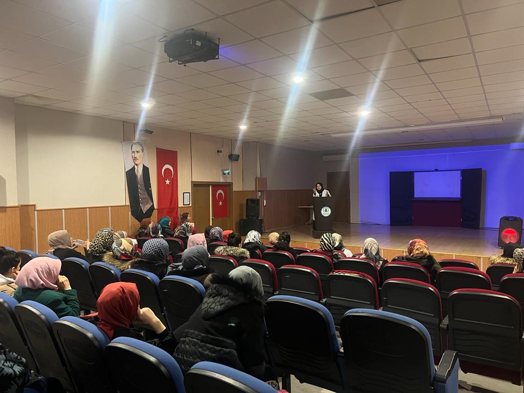 Kadınların hayatın her alanı ile ilgili gelişimlerine katkı sağlamak amacıyla