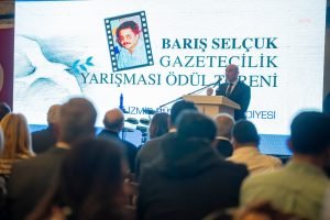 ‘23. Baris Selcuk Gazetecilik Odulleri’ Sahiplerini Buldu... Tunc Soyer: “Gazeteciler, Bu Ulkenin Vicdanidir, Sesidir. Turkiye'nin Sesini Kimse Susturamaz”