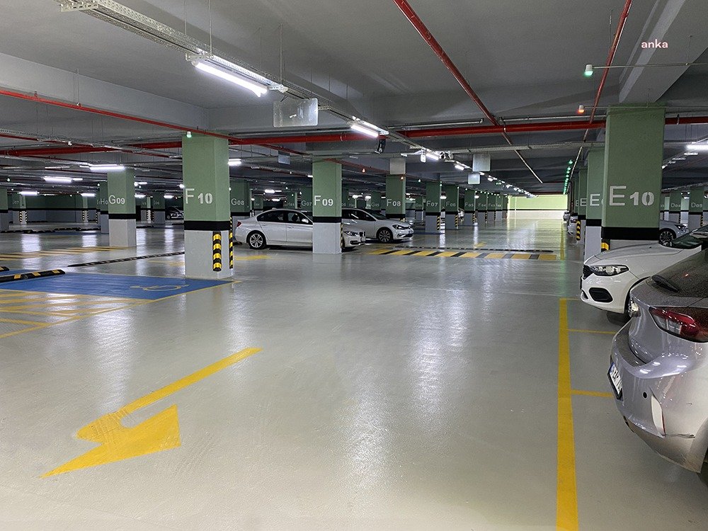 Basın kartı sahiplerinin İstanbul Büyükşehir Belediye (İBB) iştiraki İSPARK’ın otoparklarından