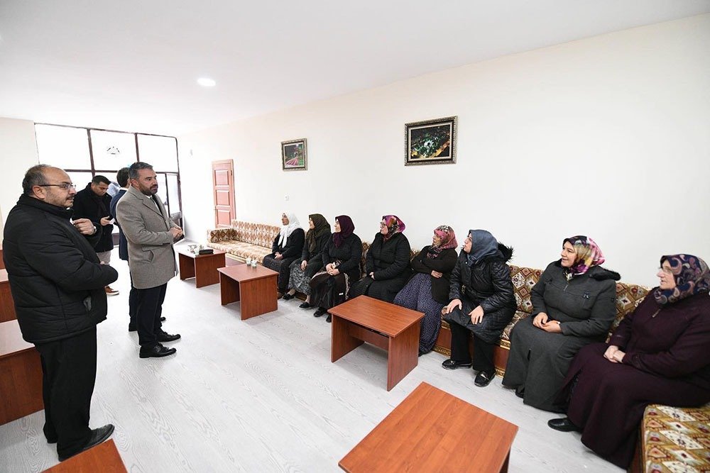 Merkez, kırsal farketmeksizin vatandaşın olduğu her yere hizmet götüren Pursaklar