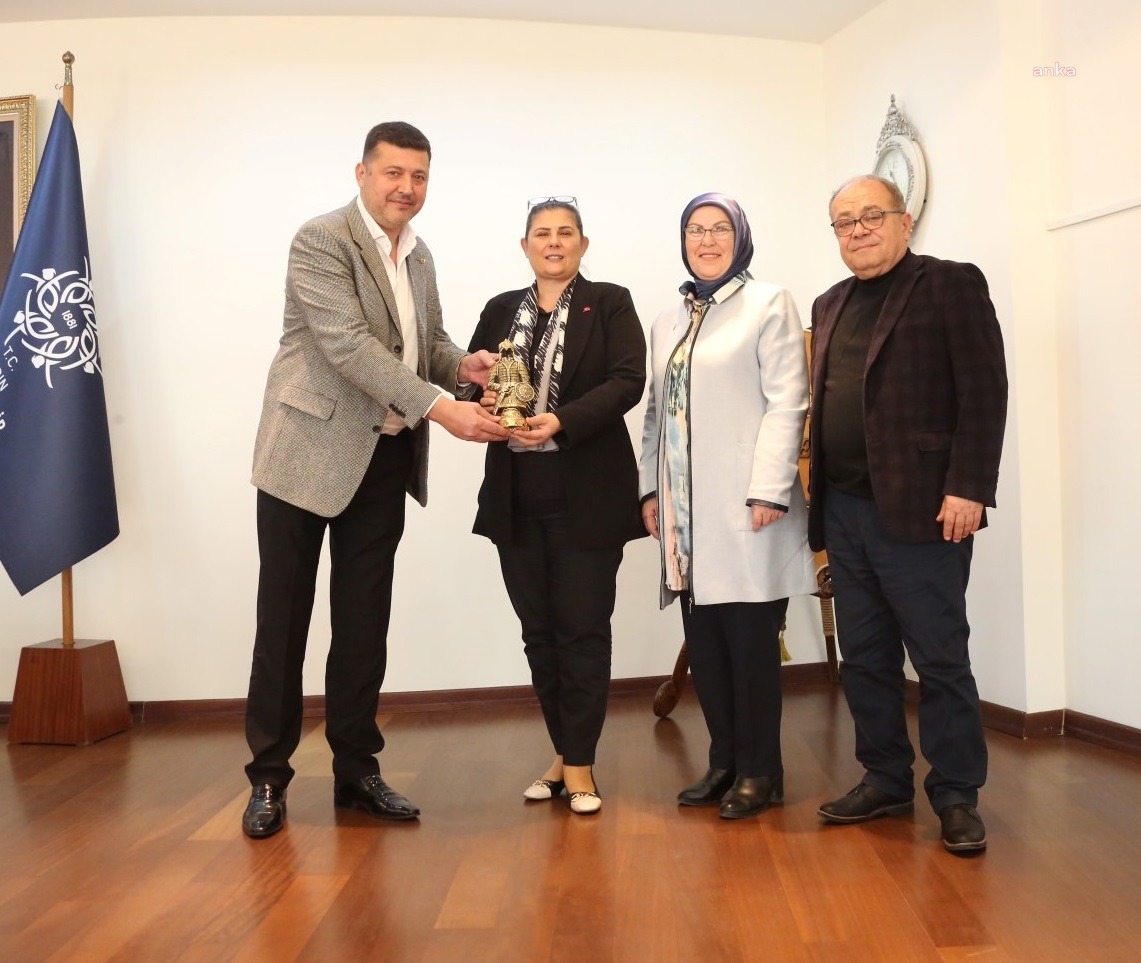 Gelecek Partisi Aydın İl Başkanı Hüsne Suzan Milli, Aydın Büyükşehir