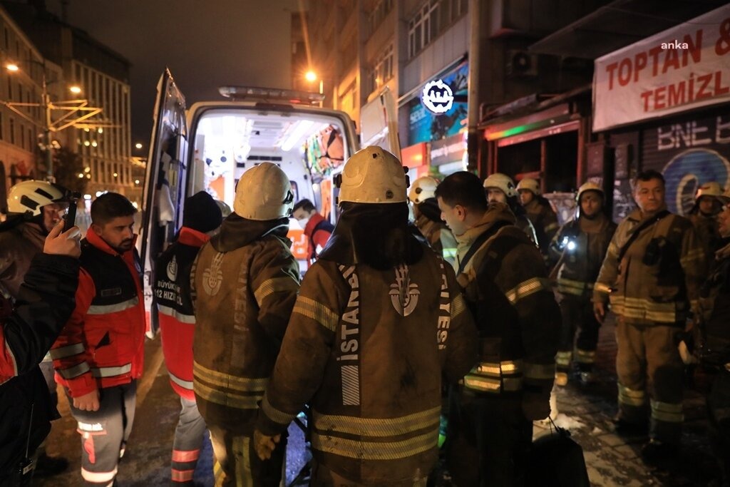 İstanbul'un Beyoğlu ilçesindeki Surp Hisus Pırgiç Ermeni Katolik Kilisesi'nin lojmanında