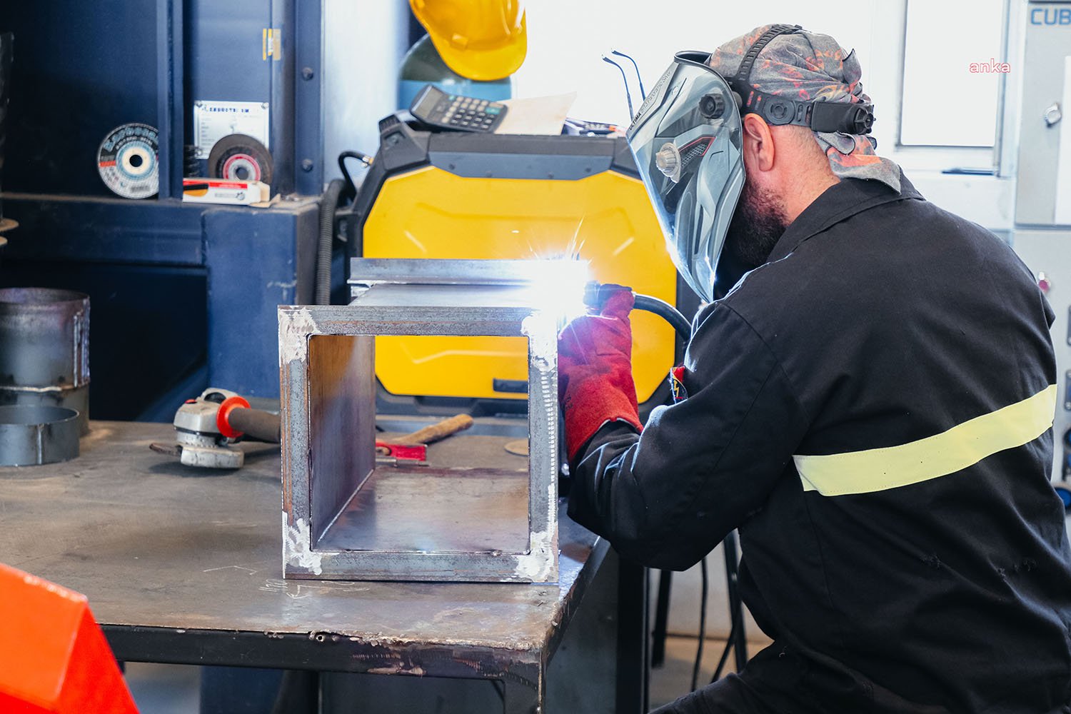 Türkiye İstatistik Kurumu (TÜİK) verilerine göre; Türkiye’de sanayi üretimi, kasım