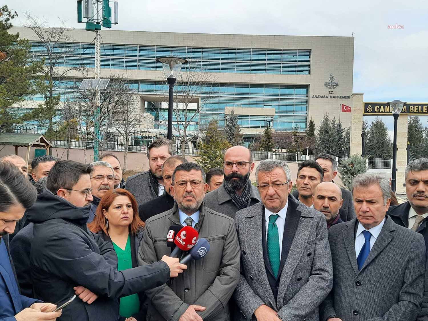 CHP, “limanların işletme haklarının 49 yıla uzatılması” ve “sendikalı kamu