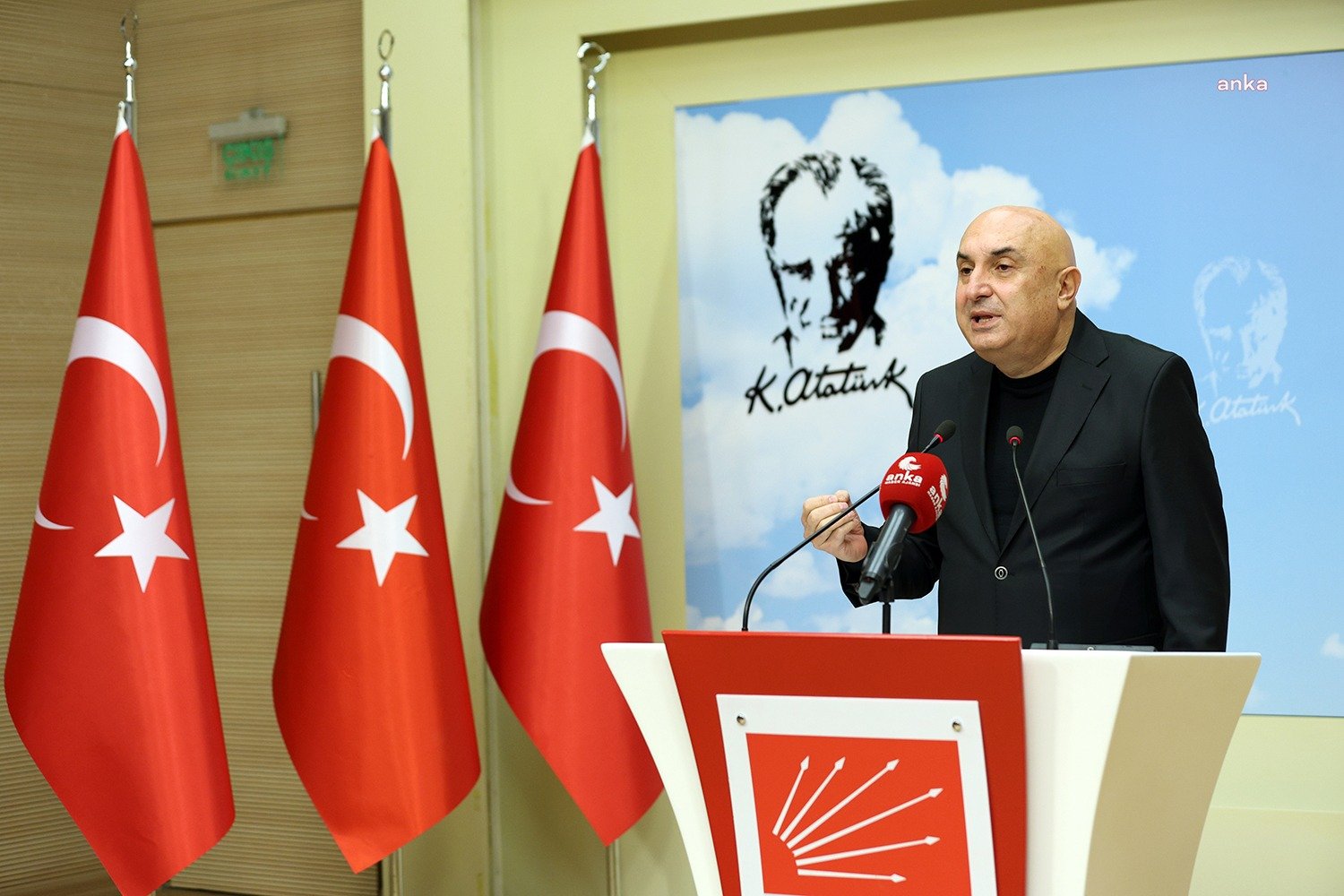 CHP Grup Başkanvekili Engin Özkoç, Cumhurbaşkanı Recep Tayyip Erdoğan’ın bugün