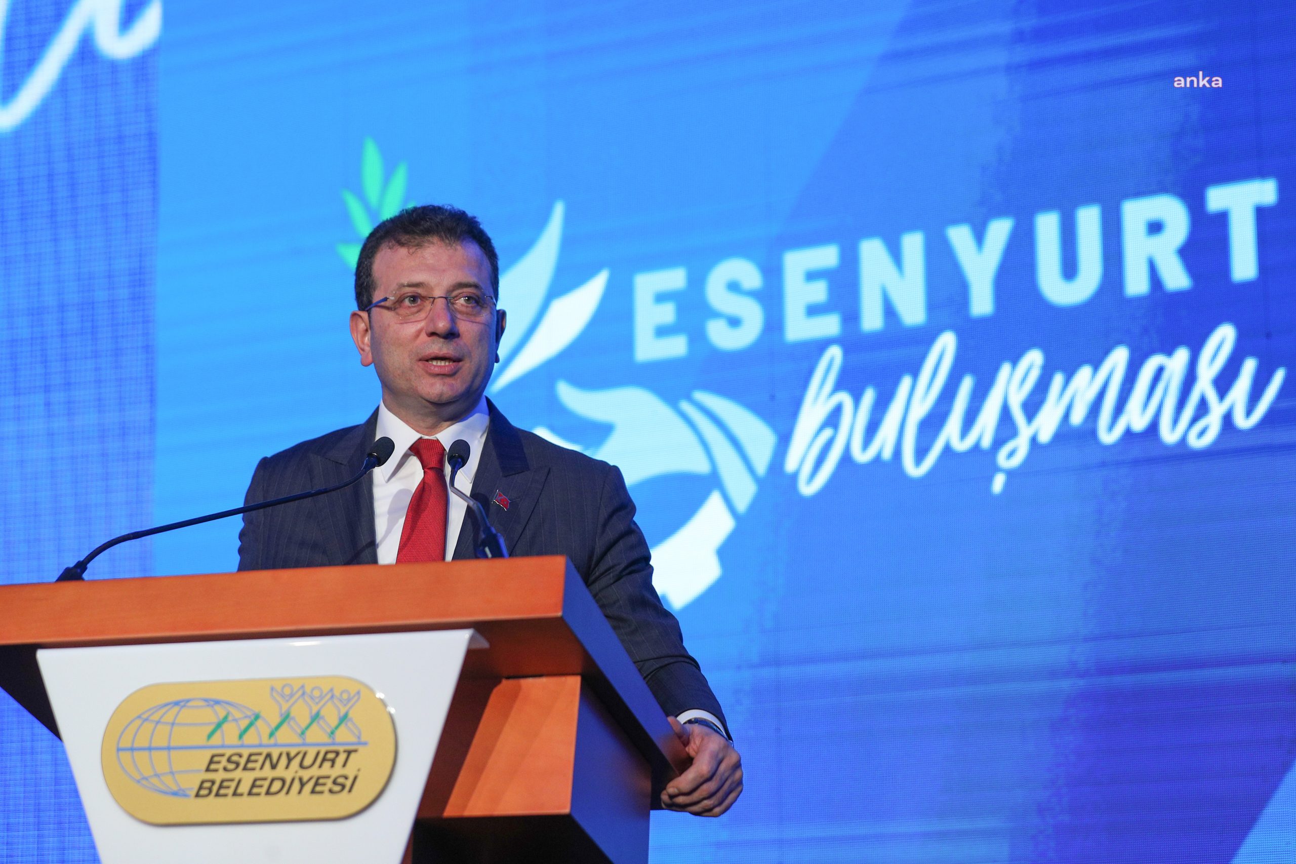 Ekrem İmamoğlu: Esenyurt’la Mahmutbey’i Buluşturarak Bu Bölgeyi İlk Kez İstanbul’un Merkez Raylı Sistem Ağına Bağlamış Olacağız İstanbul Büyükşehir Belediye (İBB) Başkanı Ekrem İmamoğlu, Esenyurt Belediyesi’nin proje