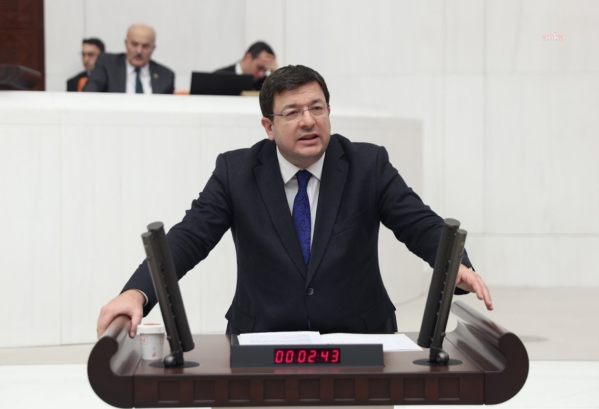 TBMM Genel Kurulu’nda, CHP grubunun; “Bakanların milletvekillerine hakaretlerinin Meclis’in saygınlığına