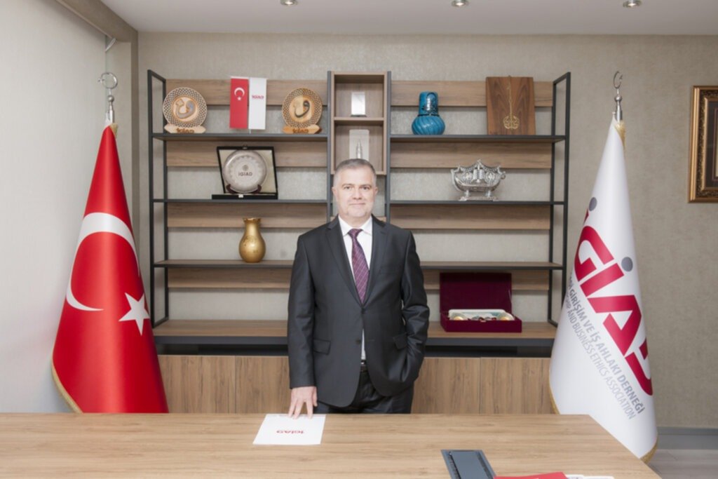 Türkiye İktisadi Girişim ve İş Ahlakı Derneği – İGİAD Yönetim