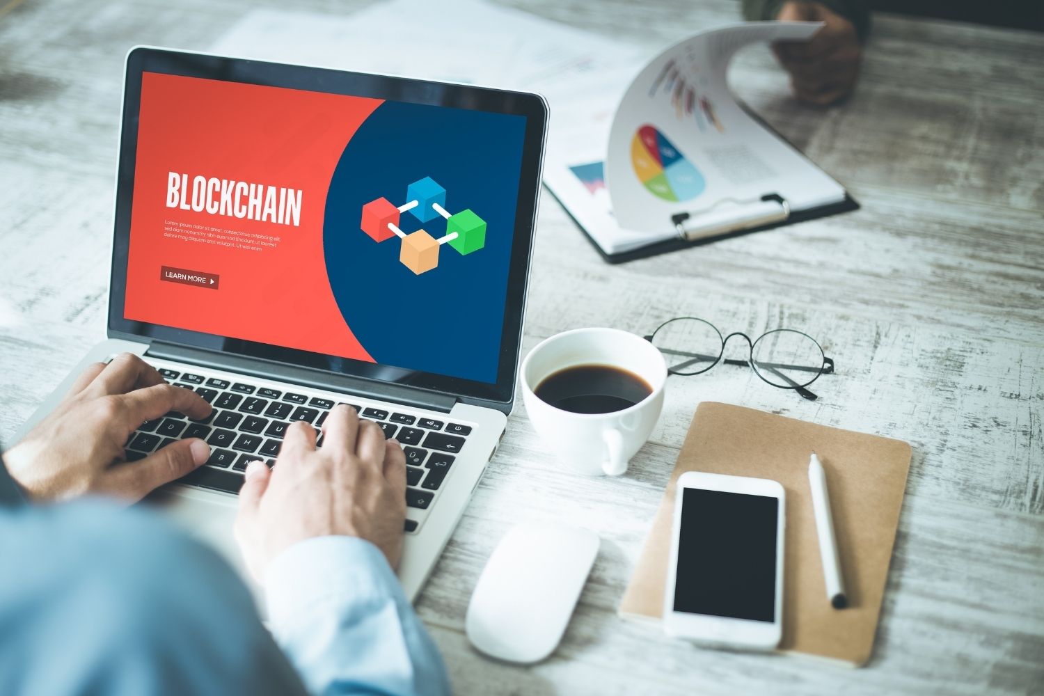 Blockchain teknolojilerinde yaşanan gelişmeler iş dünyası tarafından ilgiyle takip ediliyor.