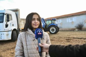 ankara-buyuksehir-belediyesiden-2023-yilinin-ilk-tarimsal-destegi-kadin-hayvan-yetistiricilerine-misir-silaji-destegi-basladi