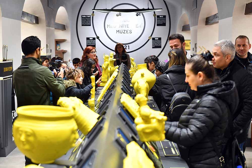 Başkentte tarihi değerleri korumaya ve onları gelecek nesillere aktarmak için