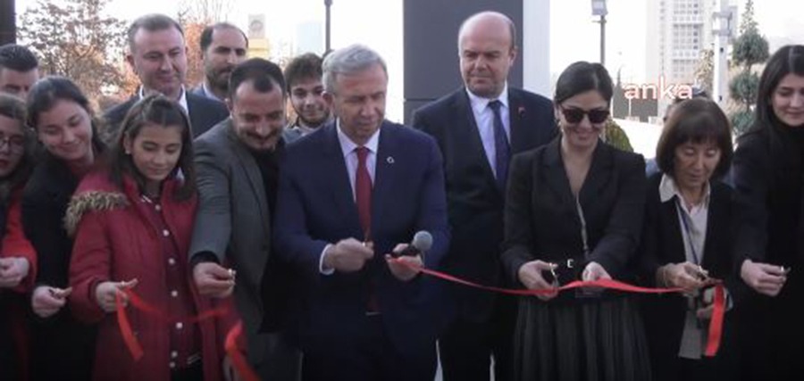 Ankara Büyükşehir Belediyesi (ABB) Başkanı Mansur Yavaş, Gökkuşağı Yabancı Dil