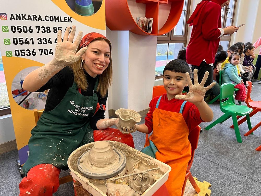 Kızılcahamam Millet Bahçesi’nde faaliyet gösteren Çocuk Kütüphanesinde çocukların yarı yıl