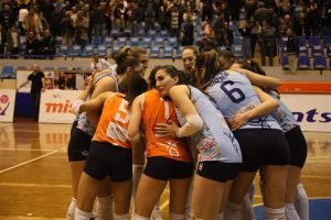 aydinin-sultanlari-firtina-gibi-esti